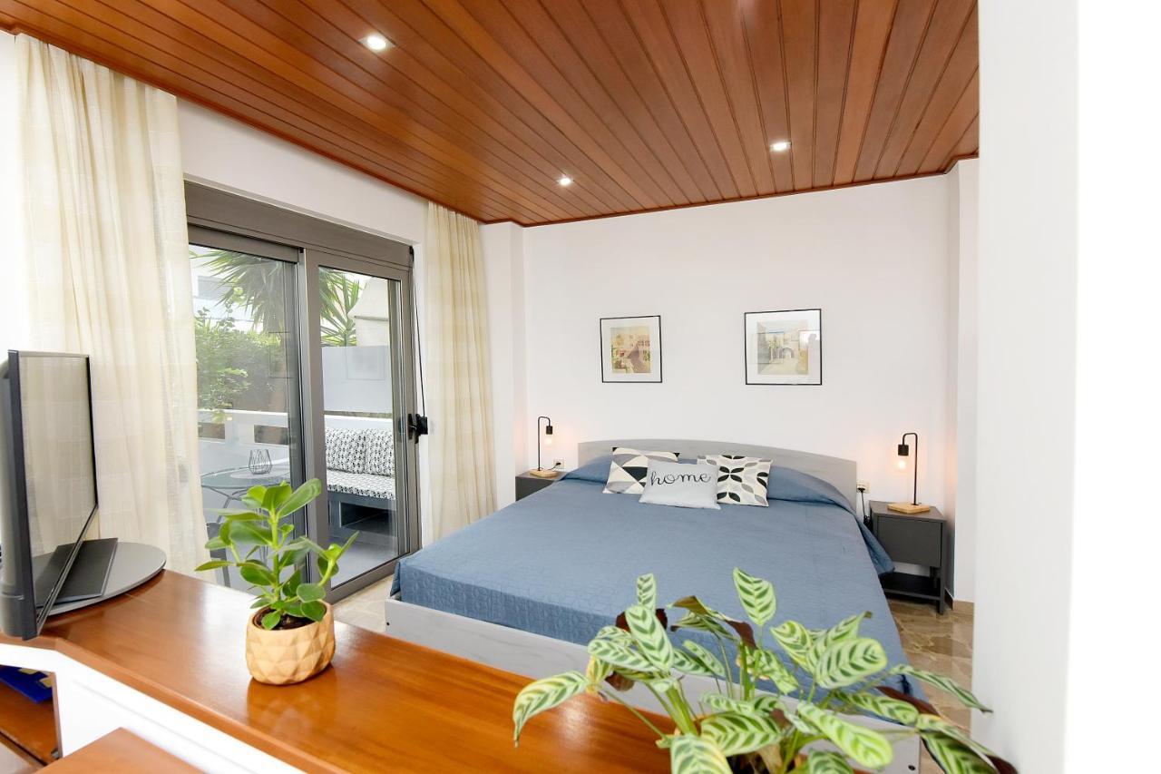Martha'S Home Rhodes City 외부 사진
